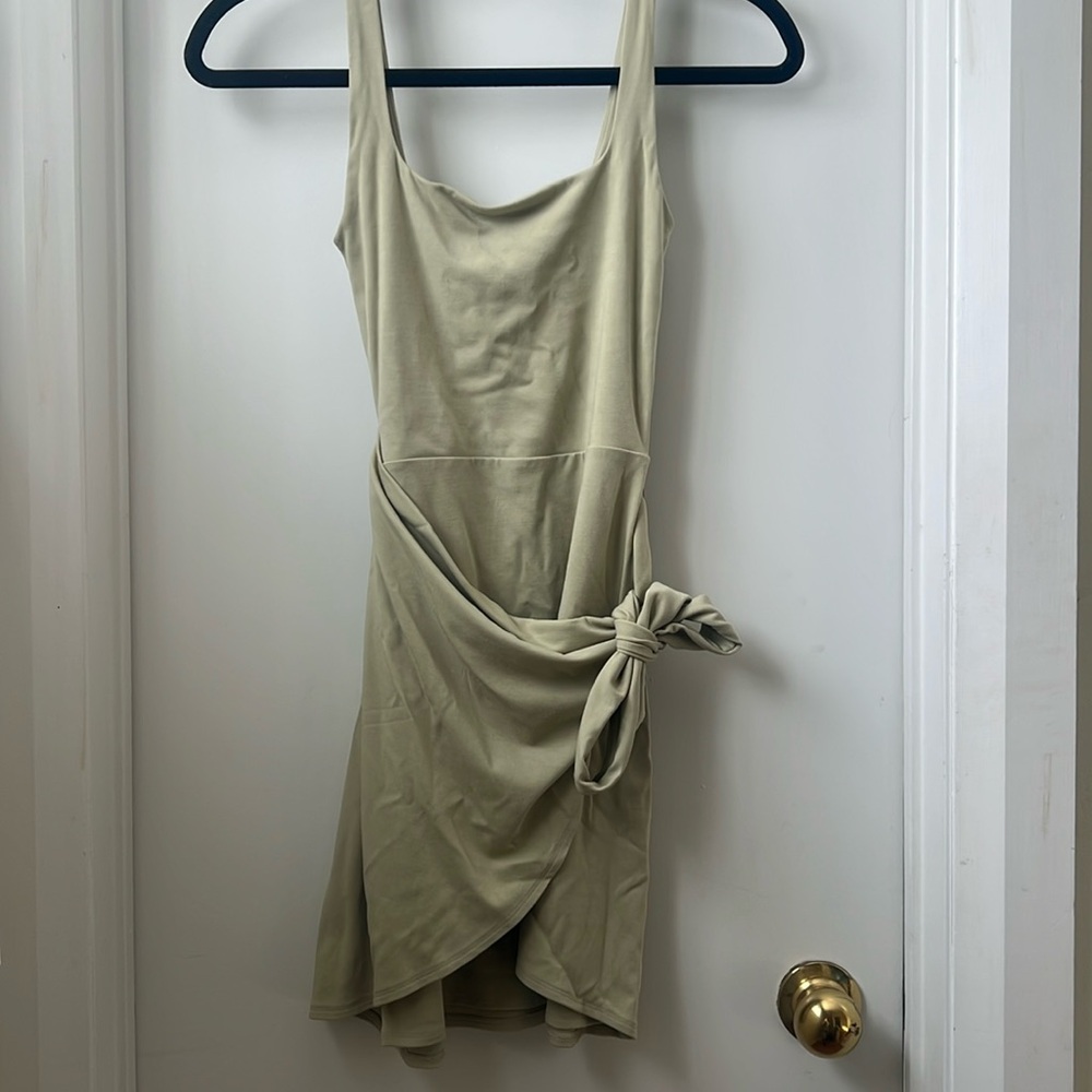 Aritzia Wilfred Green Saturn Mini Dress - Picture 2 of 5